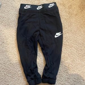 Nike 2T toddler girl pants